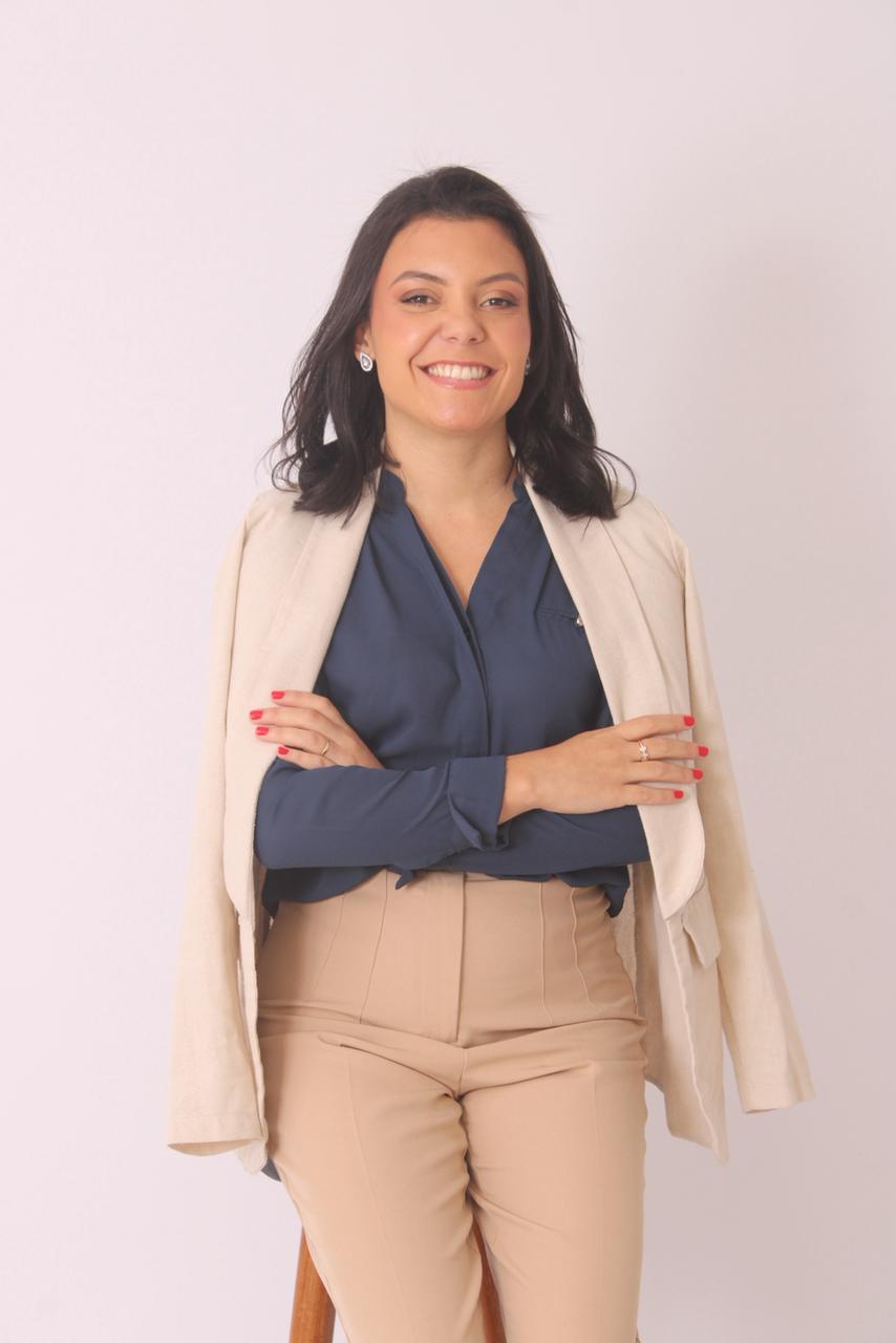 Foto da Dra. Gabriela Geronimo